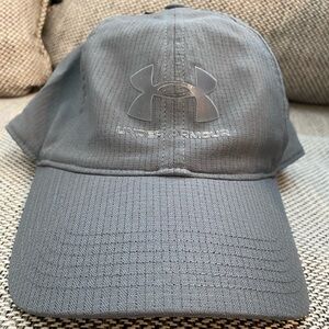 Under Armour hat